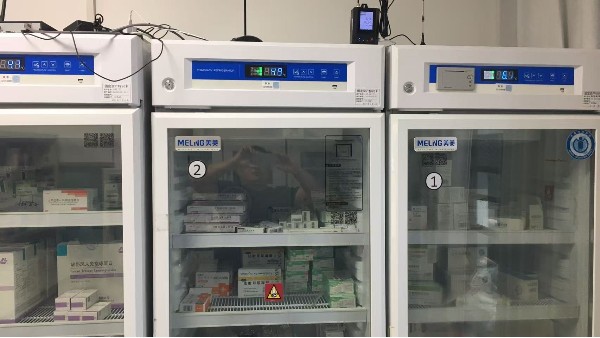 幫助醫(yī)院藥品冰箱實(shí)現(xiàn)自動(dòng)化監(jiān)測實(shí)時(shí)溫度24.10.21